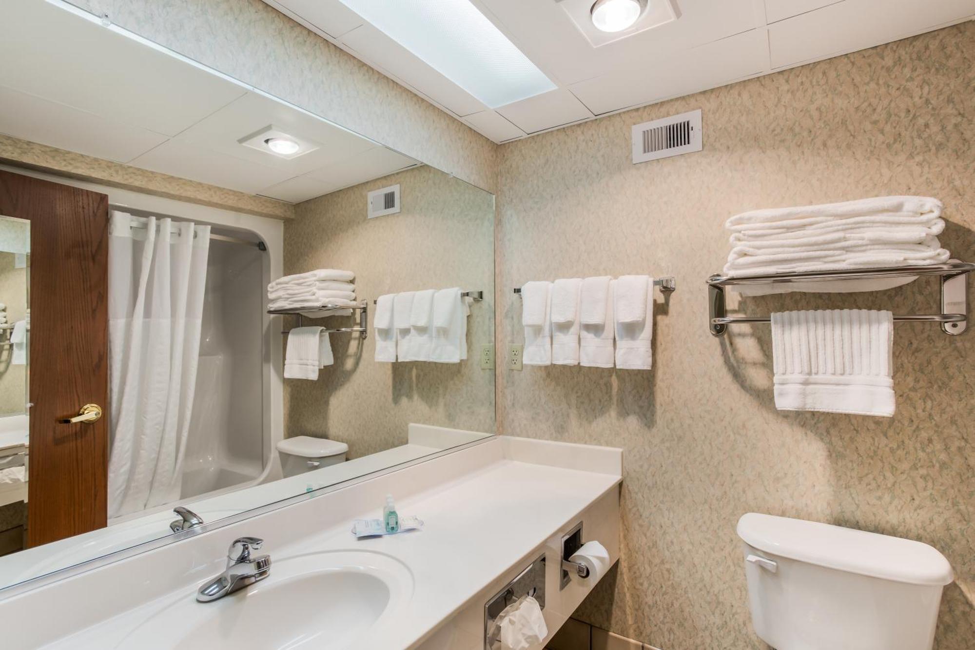 Quality Inn & Suites Big Stone Gap エクステリア 写真